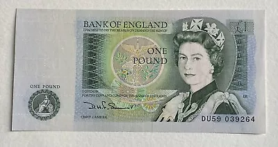 Bank Of England One Pound Note In Very Good Condition. • £1