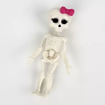 Monster High  Draculaura - Ghouls Rule - Pet Skullette Skeleton & Pink Bow Only • $23.99