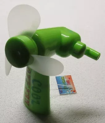 Cool Off Green Hand Crank FAN By Diamond Visions NEW • $16.99