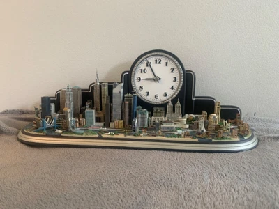 $200 • Buy Danbury Mint New York City Desk Clock Very Rare Never Been Used Towers 