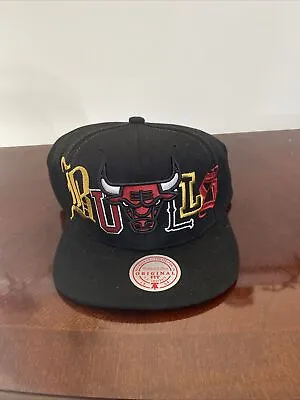 Chicago Bulls Mitchell & Ness Snapback  Embroidered Hat • $23