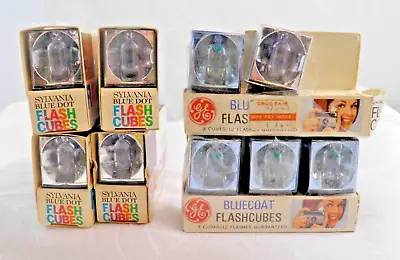 Vintage Lot Of 17 General Electric/Sylvania Bluecoat/Dot Magic Cubes Flash Bulbs • $42.49