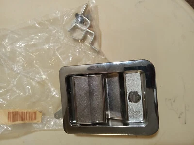 $78 • Buy Trimark Chrome Paddle Handle Latch Tm 15143-05 , Tm202 Key With Key