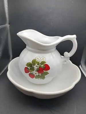 Vintage Mccoy 7528 Strawberries Small  Pictcher And Basin • $10
