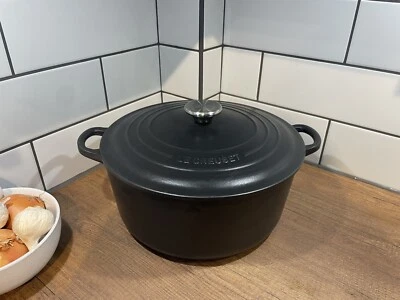 £53 • Buy LE CREUSET 28  6.7L Satin Black Cast Iron Deep Casserole With Lid