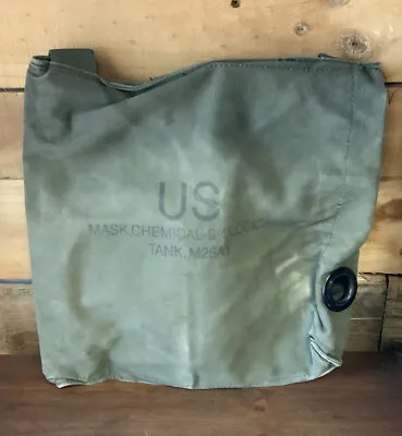 VINTAGE US Military Green Canvas Vietnam Era Gas Mask Bag M25A1 (Dog Tag #32) • $50