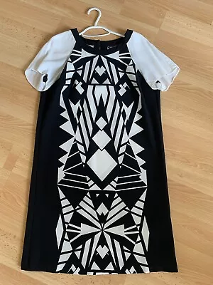 BNWOT Ladies Black And White Patterned Dress. Miss Selfridge Size 12 • $4.97