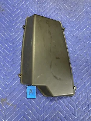 2004-2007 Volvo S60R V70 Air Filter Box Cover Lid Top 8083941 OEM #2763M • $27.99