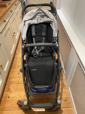 £0.99 • Buy Uppababy Vista Travel System 2017 Black Retail Well Over £1k