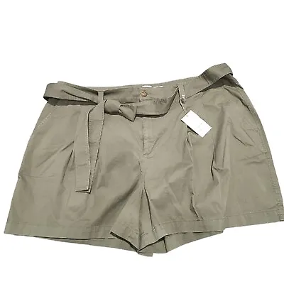A New Day Shorts Womens Size 24W Stretch Olive Green Belted Safari NWT • £10.59