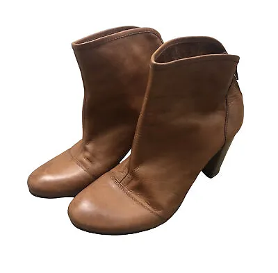 Eos Tan Leather Boots Block Heel Sz 41 Back Zip Boho  • $64.60