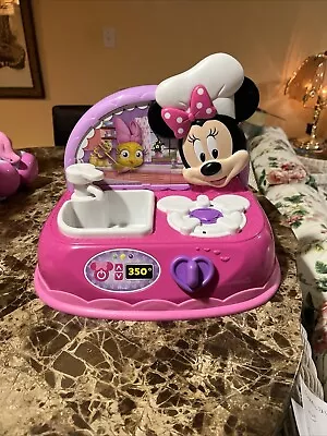 Disney Junior Minnie Mouse Super Sizzlin Kitchen (NO ACCESSORIES) • $14.85