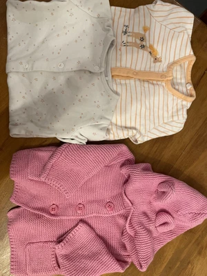 £0.99 • Buy Baby Girl Clothes 0-3 Months Bundle GAP Hoodie