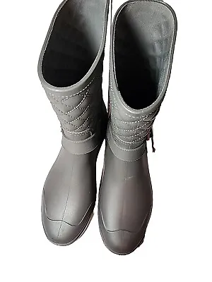 Capelli New York Gray Rain Boots Size 8  In EUC • $16