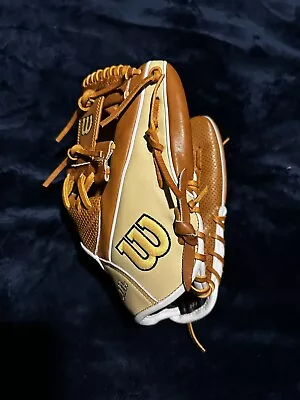 Wilson A2000 1787SC 11.75 Baseball Glove RHT • $180