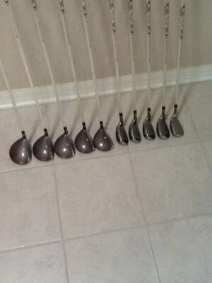 $185 • Buy Lady Fairway Hybrid Woods And Iron Set Graphite Very Nice (RH)