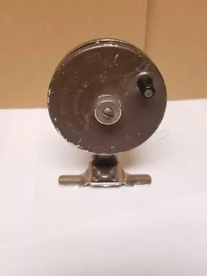 Vintage Turn 'n Spin Reel Model No. 231-20 • $8.99