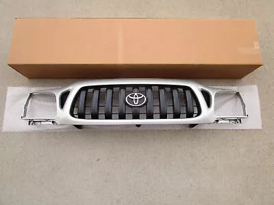 Fits: 01 - 04 Toyota Tacoma Front Radiator Grille Lunar Mist Metallic Oem New • $839.99