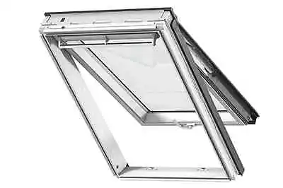 Velux Gpl 2070 Ck06 White Painted Top Hung Window - 550 X 1180mm • £579.35