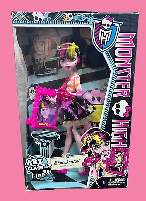 ✨Monster High Art Class Draculaura Doll  NEW In Box ! 2013 Mattel BdF12 • $124.97