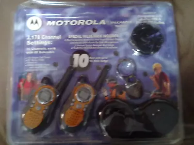 Motorola 10 Mile GMRS / FRS TALKABOUT T6510XLR 2 Way Radio Rechargeable Walkie   • $40