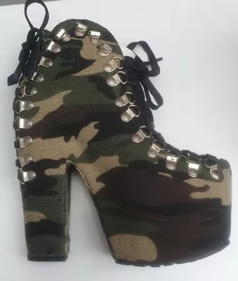 PRIVILEGED By J C Dossier Platform Ankle Booties ~ Army Camo Boots 6.5 Tune Up • £15.99