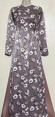 Ao Dai Lua Mịn Vietnamese Dress With Pants - Size : Medium • $35