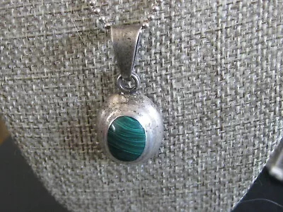 Malachite Stone Pendant 925 Sterling Silver Vintage Mexican  • £7.91