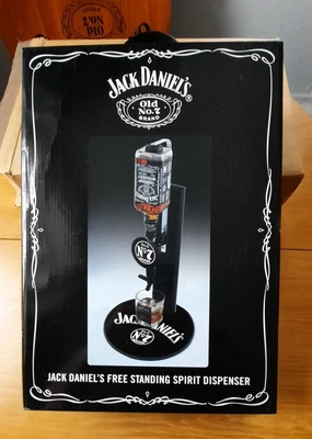 £35 • Buy Jack Daniel's Free Standing Spirit Dispenser Hold A 70cl Bottle. BNIB