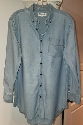 NWOT Madewell Bttn. Down Oversized Chambray L/S Shirt Medium • $34