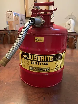 Justrite Safety Can 7250130 Type II AccuFlow Steel Safety Can 5 Gallon 1  Hose • $59.99