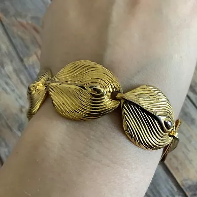  Vintage Gold Tone Peacock Feather Link Bracelet  • $10