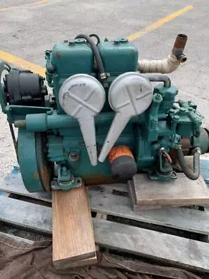 Volvo Penta 2 Cylinder Marine Diesel Engine With Transmission  • $6950