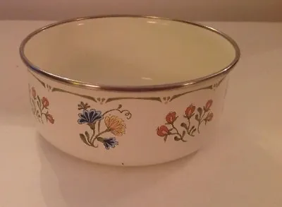 Bowl Enamel Serving Storage 6.5  Floral Design Ivory Metal Vintage • $10.49