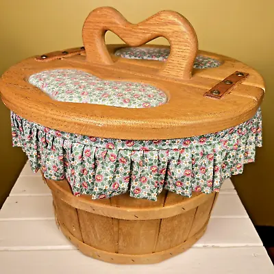 Vintage Storage Basket Lidded Sewing Basket Barrel Heart Cottagecore Blue Floral • $25.60