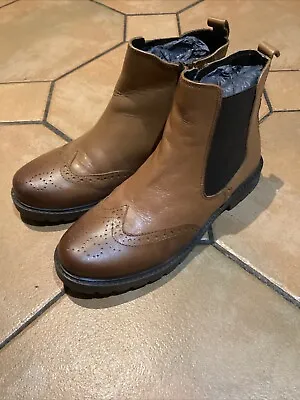 Ladies AVENUE Brown Tan Brogue Style Chelsea Boots Side Zips 38/5 Office Work • £0.99