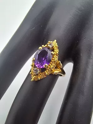 Vintage 10k Yellow Gold And Amethyst Ladies Ring 3.9 Grams Size 6.5 • $209.99