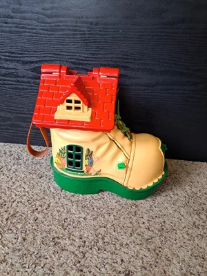 Matchbox School Play Boot Shoe House 1983 Vintage Toy Nostalgic! • £23.75