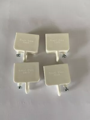 £15 • Buy Silent Gliss 1280 End Caps In White (pack Of 4) Code 3985