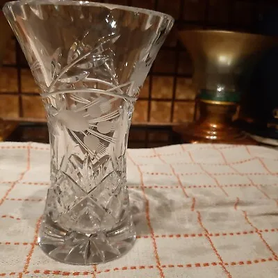 £20 • Buy Small Crystal Vase With Pattern