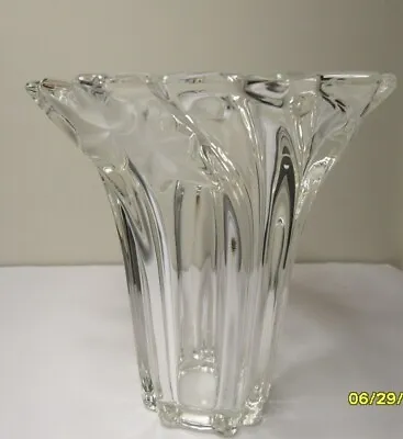 Mikasa Crystal Vase Parisian Ivy 6 1/4” Height Clear W/ Frosted Ivy  Germany • $10