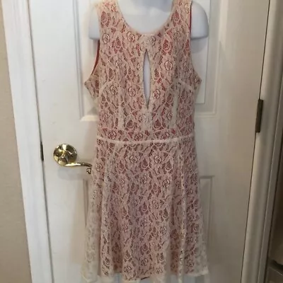 Material Girl Open Back Lace Dress • $11