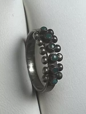 ZUNI STERLING SILVER Petit Point TURQUOISE RING Dainty Vintage Size 5 • $46.75