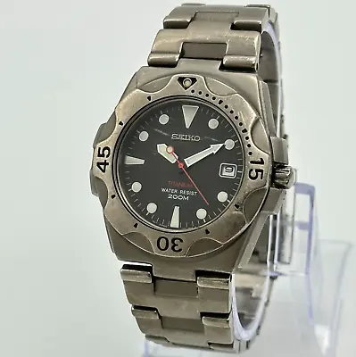 Men's SEIKO All Titanium 200M Diver Watch Saphlex Crystal Date 40mm 7N42-8A59 • $179.99