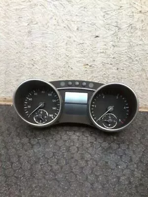 2009 Mercedes ML320 Speedometer Instrument Cluster ID A1645407248 • $80.12