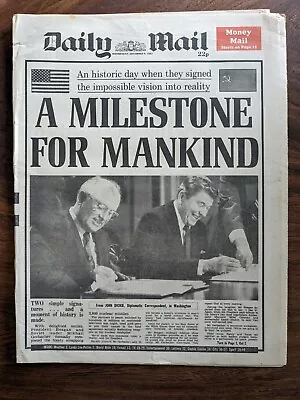 Daily Mail Gorbachev Reagan 9 December 1987 • £5