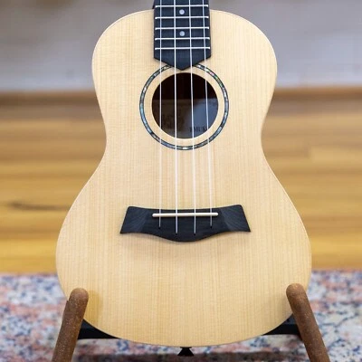 $189 • Buy Barnes And Mullins Tenor Ukulele (Solid Spruce)