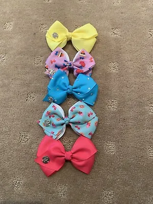 Jojo Siwa’s Bows 5 Intotal  Great Condition • $10