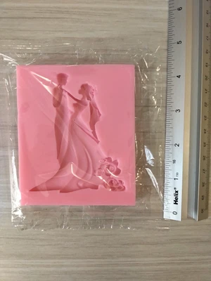 £5 • Buy Silicone Mould Of Bride & Groom Style Wedding Pair