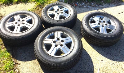 $500 • Buy 4 Toyota Hilux Alloy Wheels With Very Good Tyres